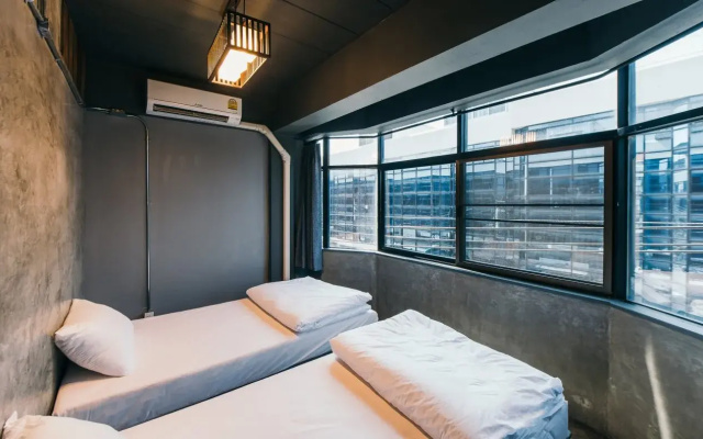 @25 Hostel