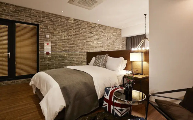 Raon Hotel
