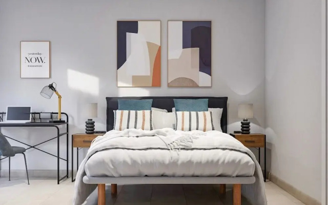 Sant Adrià Urban Suites by gaiarooms