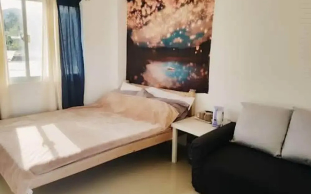 Surf & Chill Inn