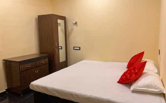 Hotel Golden suites Vashi Navi mumbai