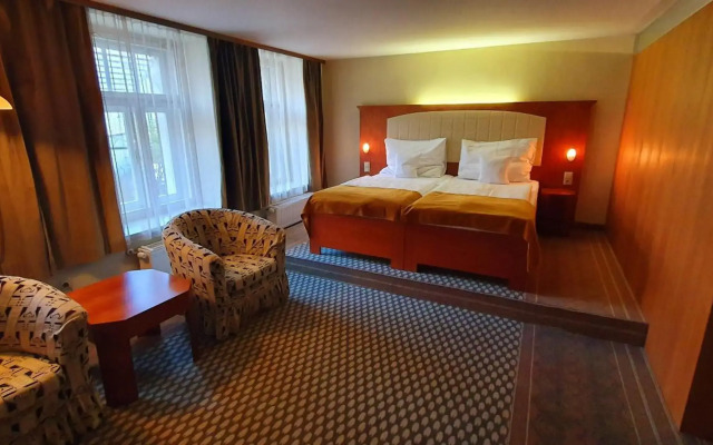 Hotel Okresní Dům