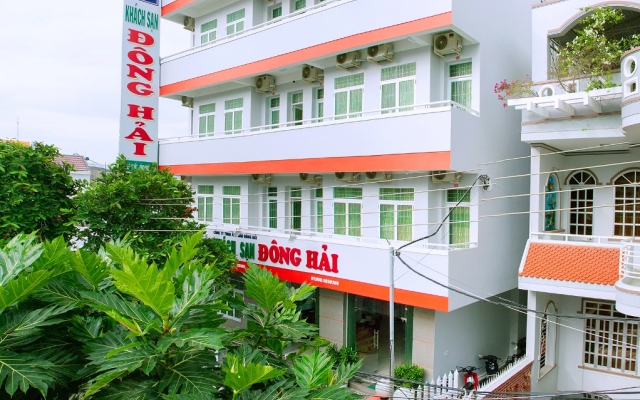 Dong Hai Hotel Нячанг вид на фасад