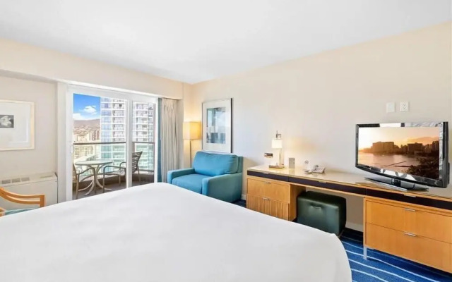 Ocean View Studio w Balcony 2318