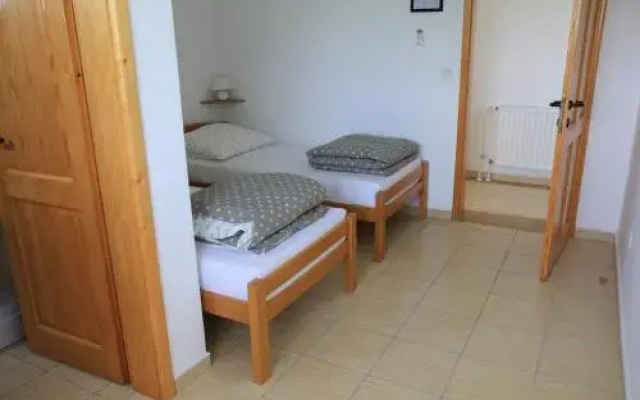 Hostel Tina