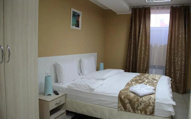 Hotel ANI on Rasstannaya