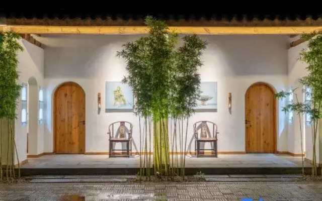 Linyao Hotel