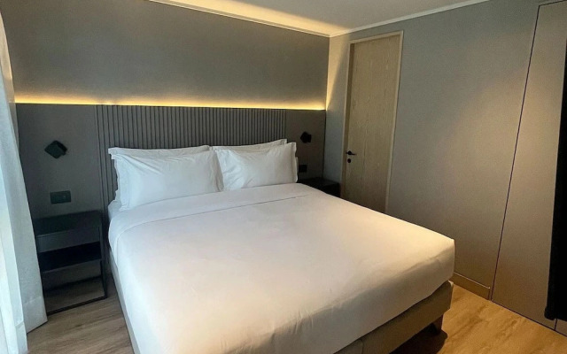 One Manquehue EXC Bright 1BR Apartment