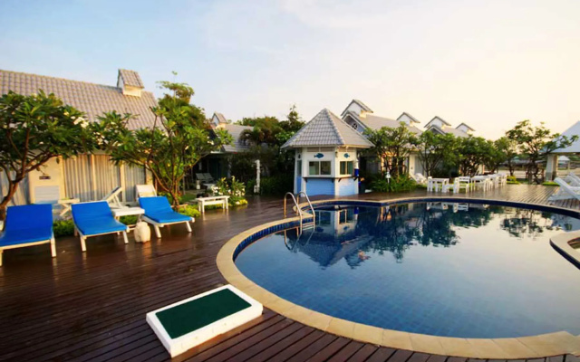 Blue Sky Resort