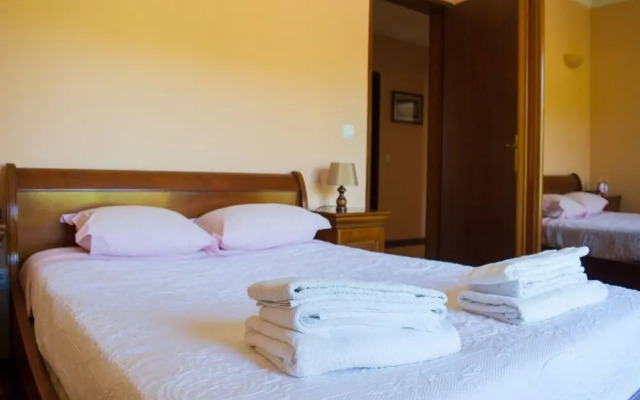 Pet Friendly and Gametable - Mystay