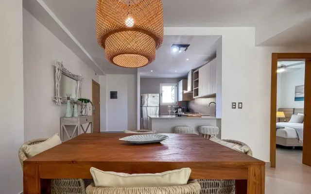 Beautiful Condo Just Steps Away From the Beach