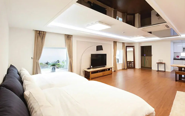 Jeju Vio House Pension