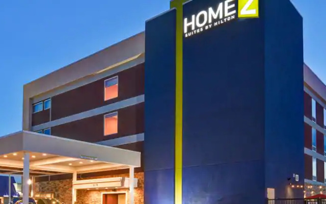 Отель Home2 Suites by Hilton Meridian вид на фасад