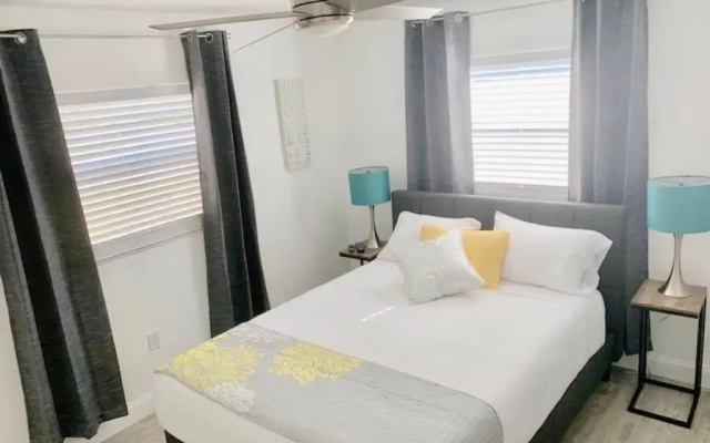 Bradenton Retreat