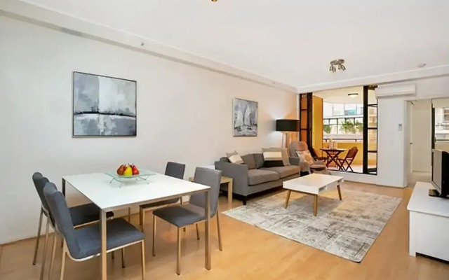 The Apartment Service AX301