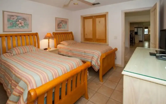 Always Turtle Crawl by Jekyll Realty