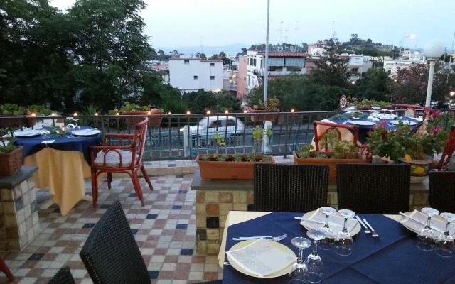 Hotel New Crostolo