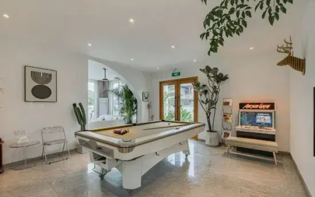 Moganshan Yanquan. Wenquan · Mianbaoyao. Designer Tropical Ins Style Vacation Apartment (Yucun)