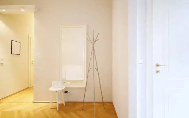 HeyMi Apartments Karlsplatz