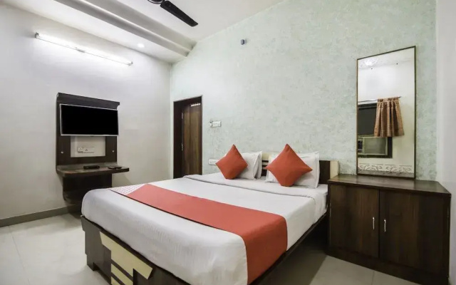 Oyo 29057 Shree Ram Regency