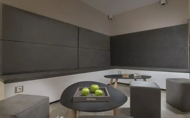 Marina Beach Apartments