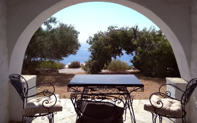 Stunning House - Sleeps 11, Terrace & Sea View