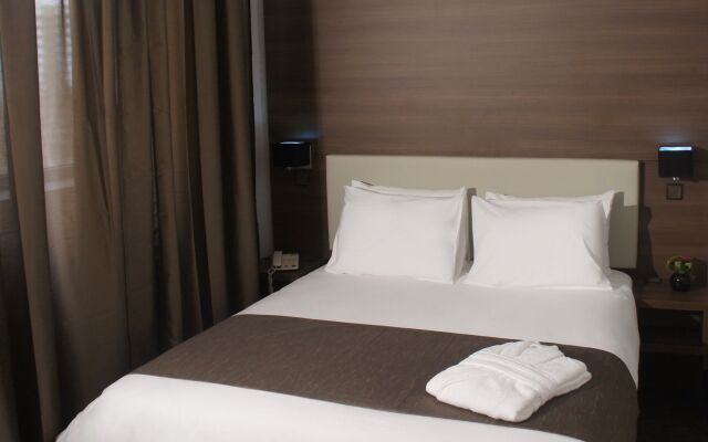 Al Khaima City Center in Nouakchott, Mauritania from 253$, photos, reviews - zenhotels.com guestroom