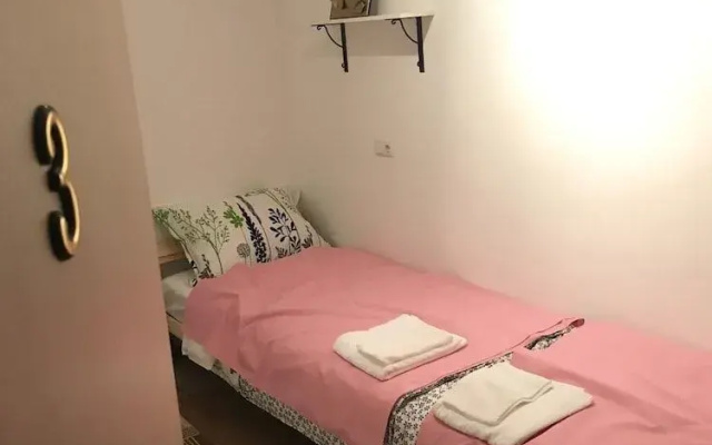 Rooms Miki