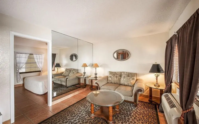 Palm Beach Ocean Front Inn