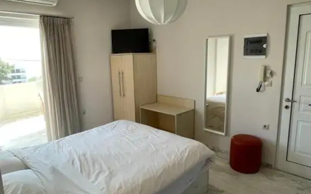 Karistos Mare Apartments