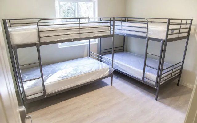 Los Angeles Extended Stay Hostel