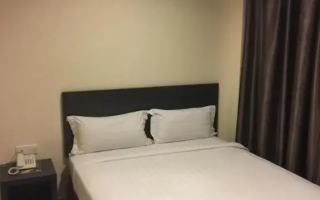 Premierz Hotel