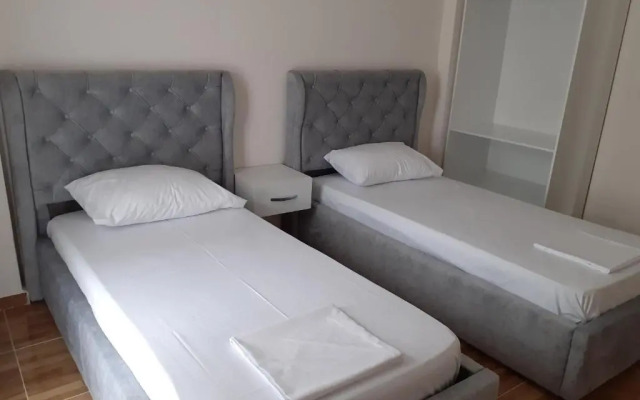 Drini Apartments