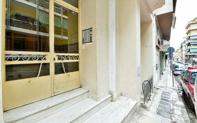 Thiras Lovely Apartment