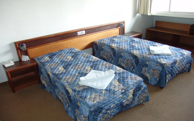 UpFront Hotel Lanville