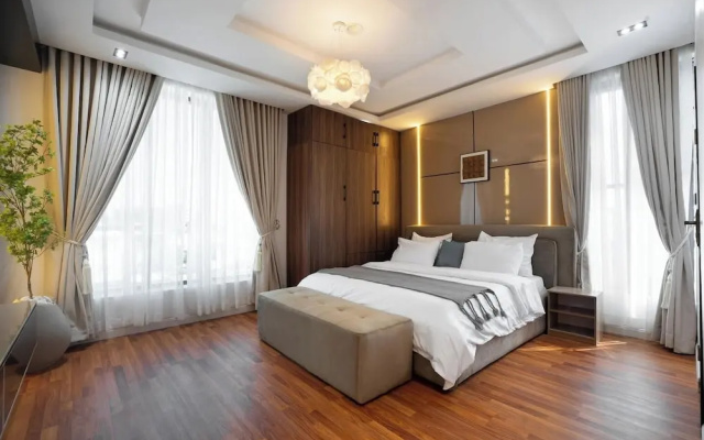 Ari Residence