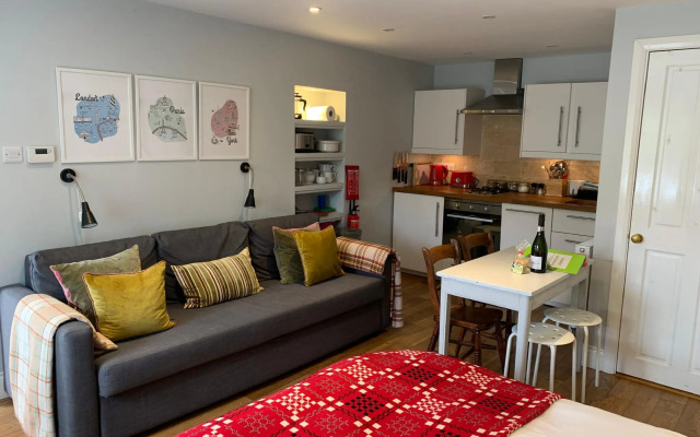 Cosy Studio Flat