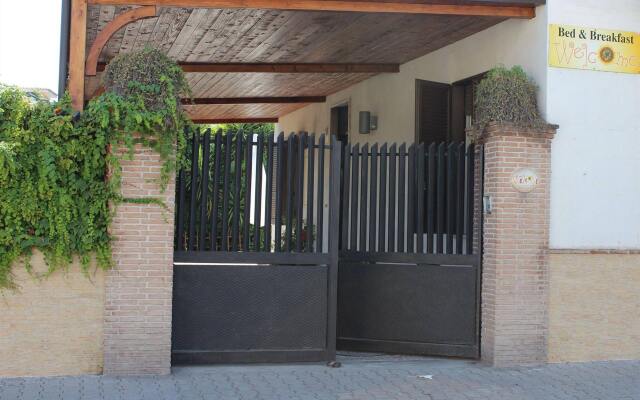 Отель B&B Pompei Welcome Италия, Помпеи - отзывы, цены и фото номеров - забронировать отель B&B Pompei Welcome онлайн вид на фасад