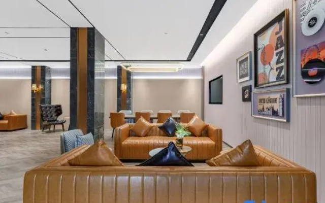 Homeinn PLUS (Zhangjiajie National Forest Park Branch)