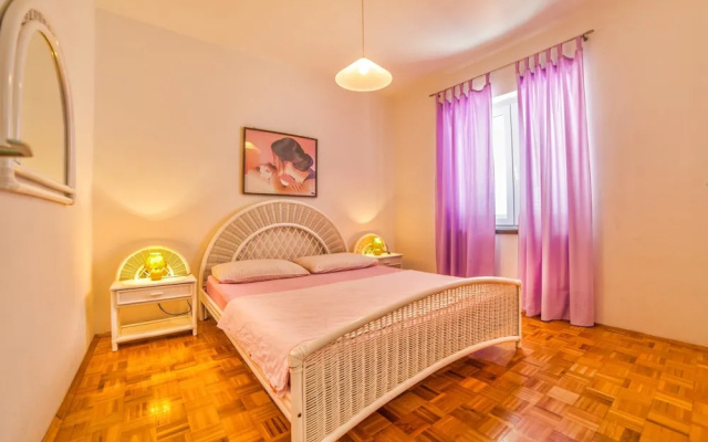 Apartment Lidija / Three Bedrooms A1