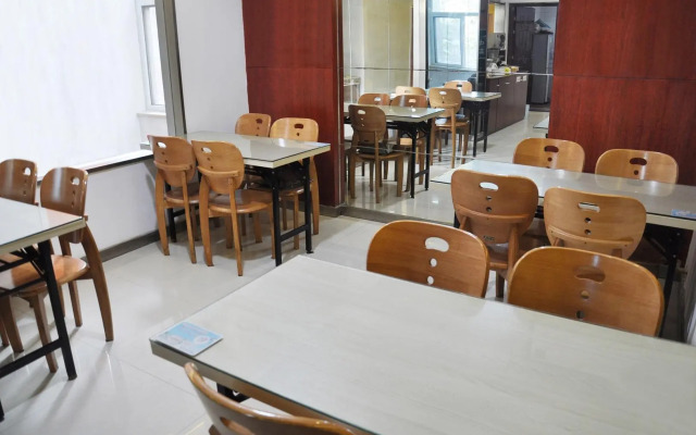 Elan Inn Huai'An Hongze Lake Rt-Mart