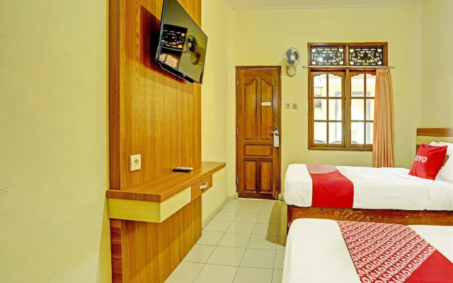 Oyo Collection O 91125 Puri Dewa Bharata