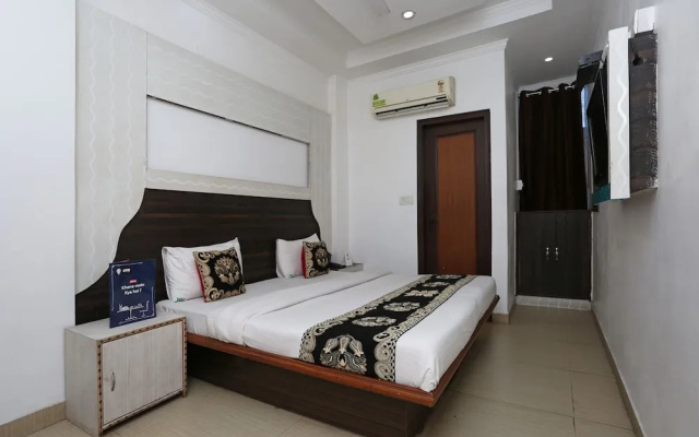 OYO 9042 Hotel Jai Balaji