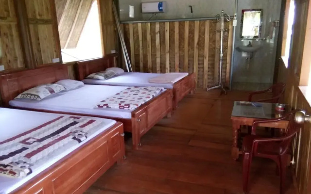 Cuc Phuong Bungalow