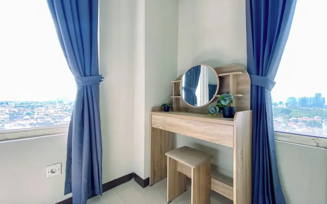 Good Designed and Homey 3BR Nifarro Park Apartment