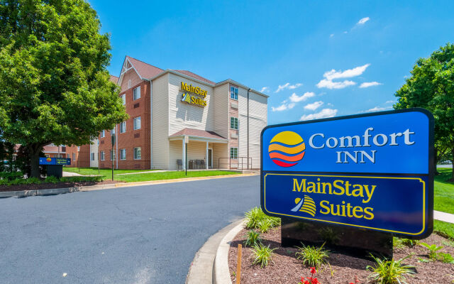 Отель Mainstay Suites Frederick вид на фасад