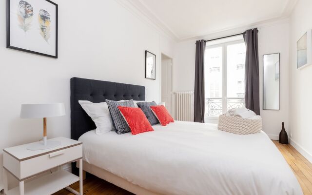 Апартаменты River Seine - Quartier Latin Apartment комната для гостей