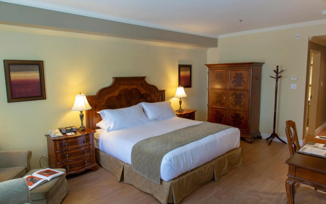 Hotel Brossard, an Ascend Collection Hotel