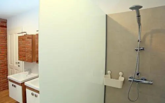 Apartment Little house