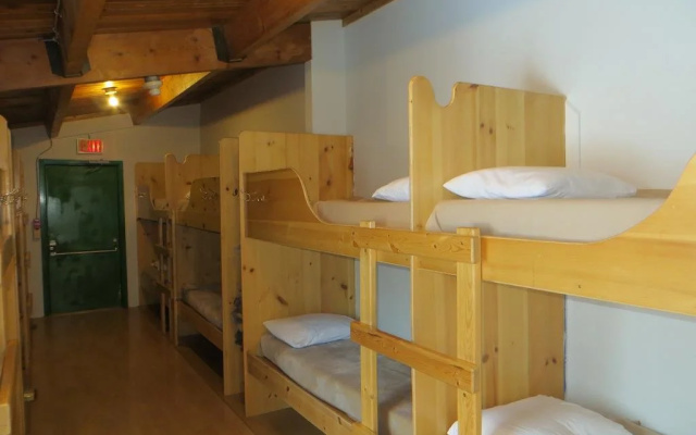 HI-Kananaskis Wilderness Hostel